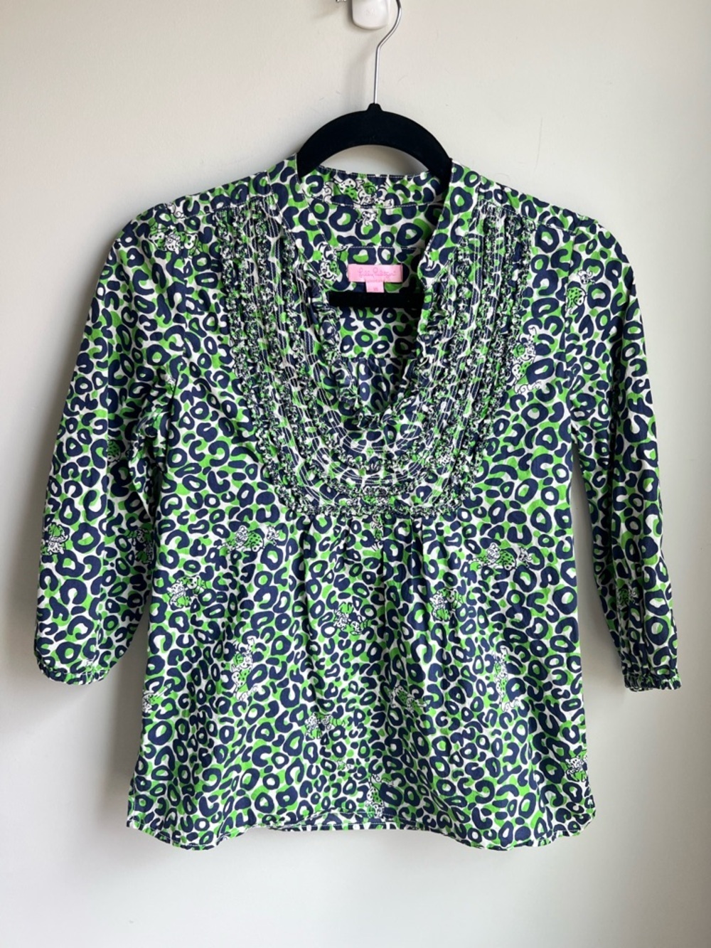 Lilly Pulitzer Vivi Peasant Top in the Thrill of the Chaise leopard print - XS - Picture 10 of 12